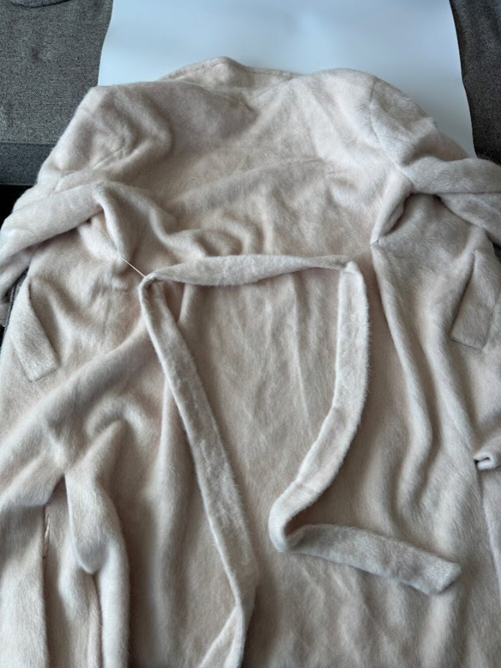 Isaac Mizrahi Live! Women's XL Cream Faux Fur Belted Long Coat - Picture 5 of 12